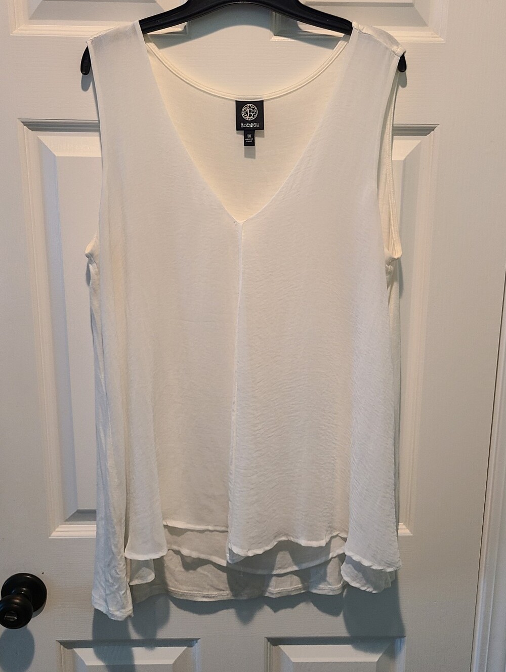Gauzy layeres sleeveless top